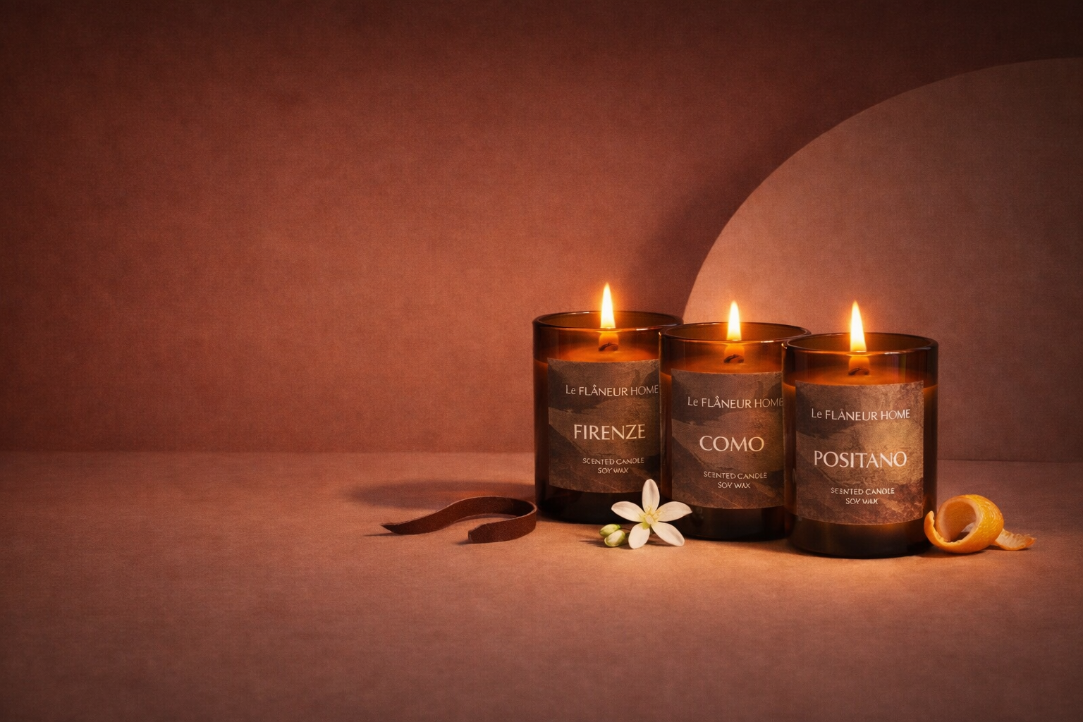 Le Flâneur Home candles with a geometric background